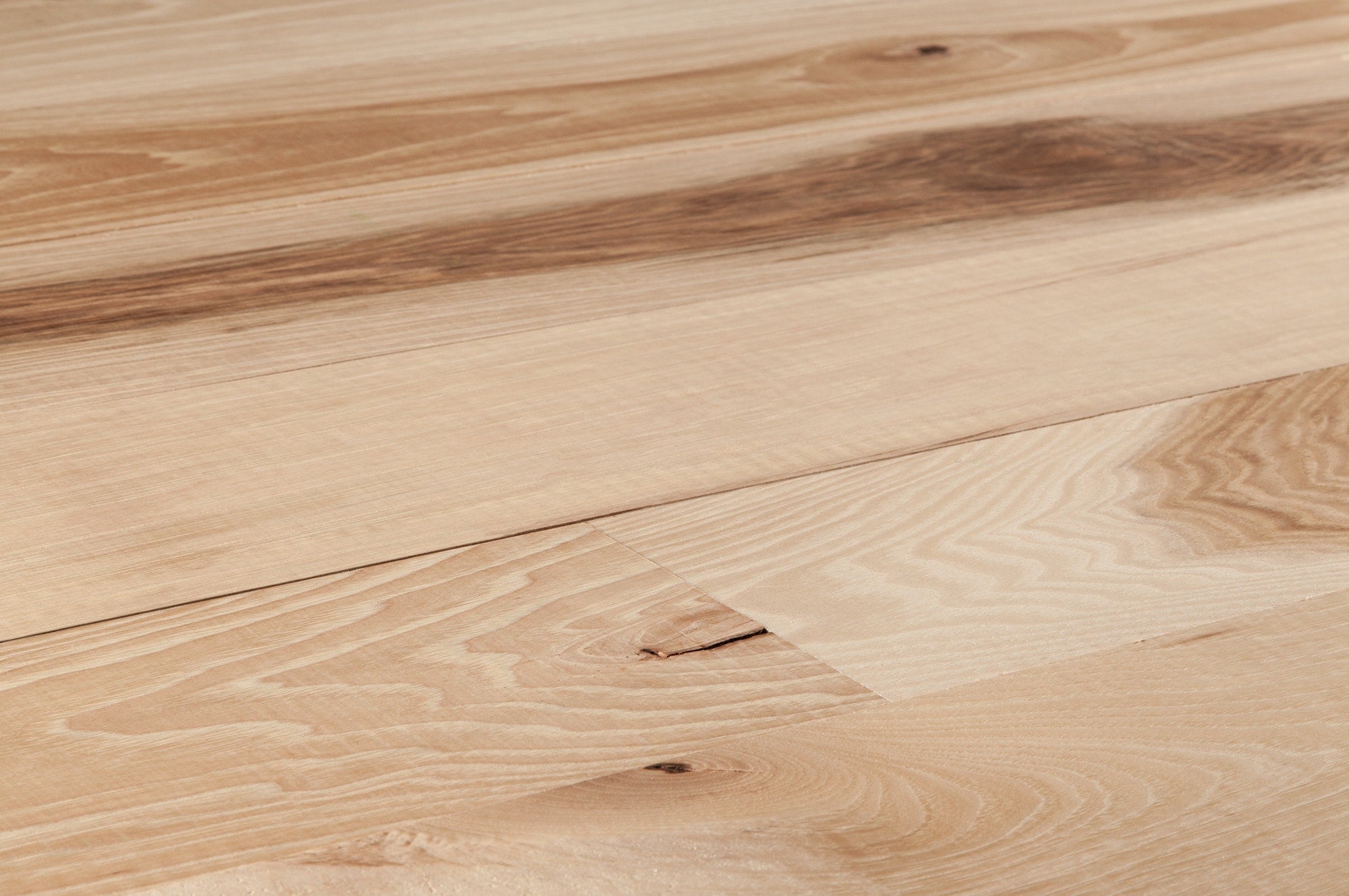 Hickory Unfinished Solid Hardwood Flooring - Euro Character / 4"