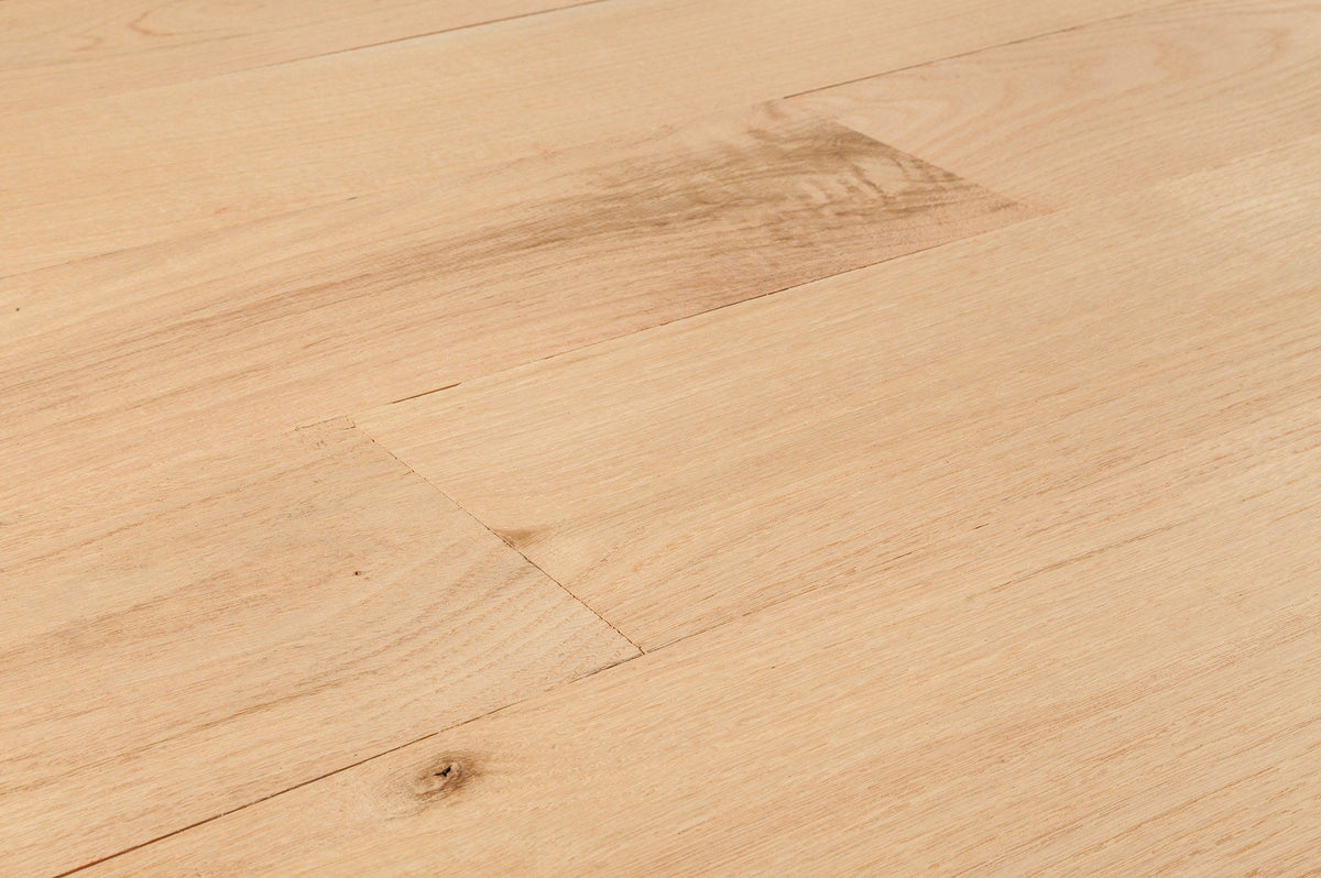 Tungston Unfinished Oak Solid Hardwood Flooring - White Oak - Euro Character / 7"
