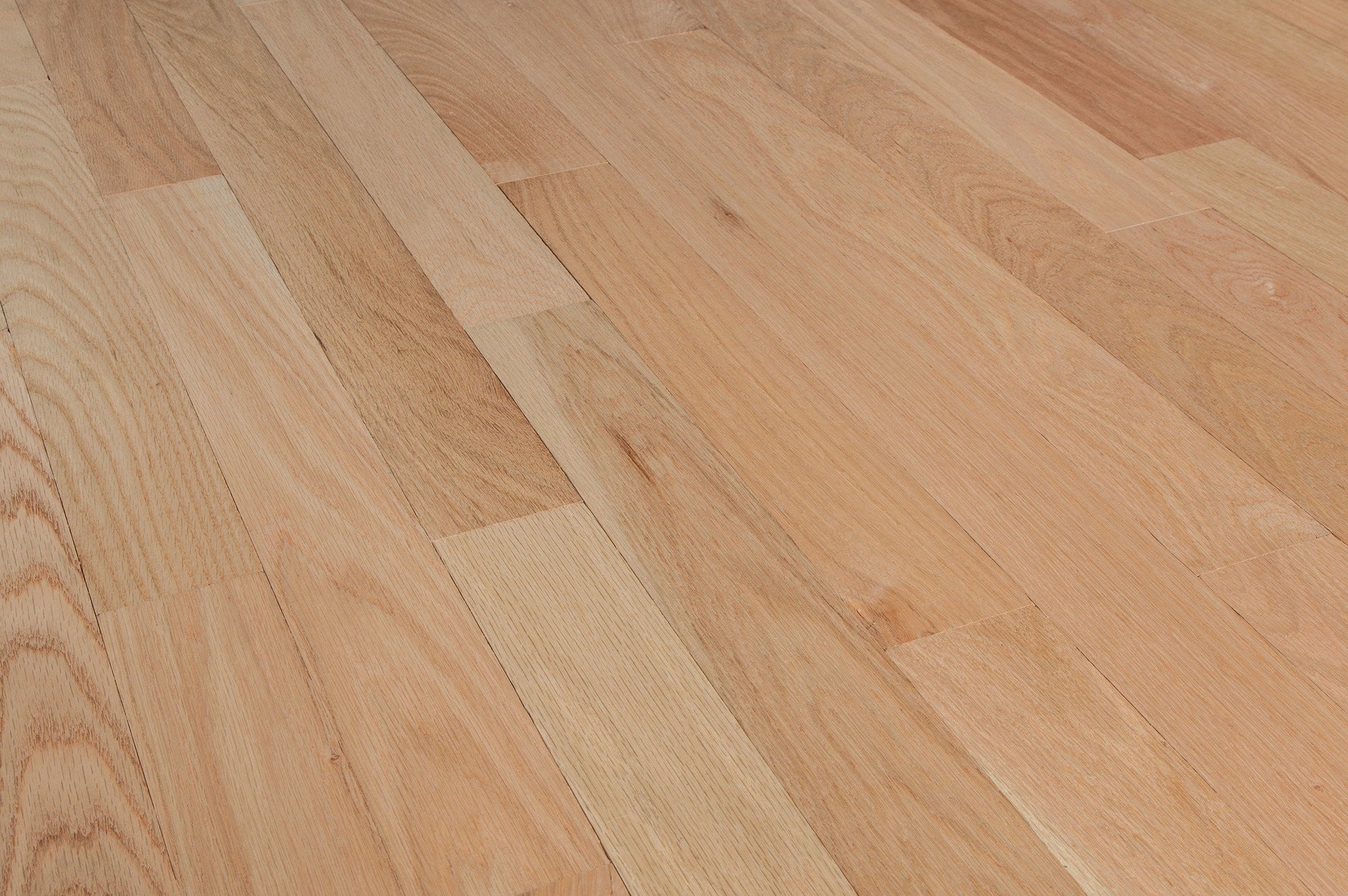 Tungston Unfinished Oak Hardwood Flooring - Red Oak / Select & Better / 4" / Full Pallet