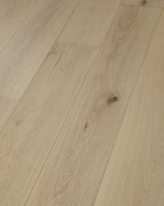 Southport 7.5in White Oak Engineered Hardwood Flooring - Snow Cloud